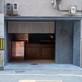 甜品店撞上朴素侘寂风,美得很高级! 甜品店撞上朴素侘寂风,美得很高级!